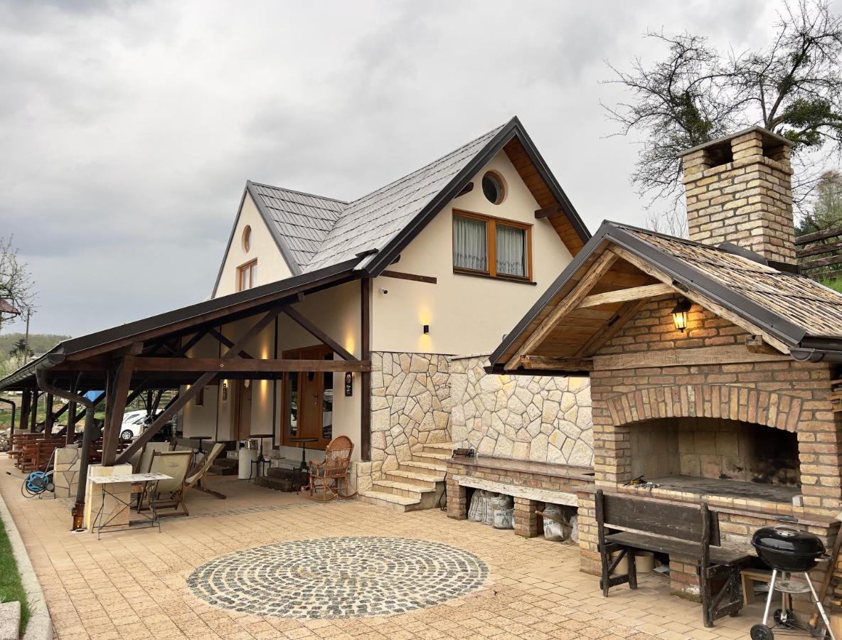 Toplik Village Resort Lukavica Екстериор снимка