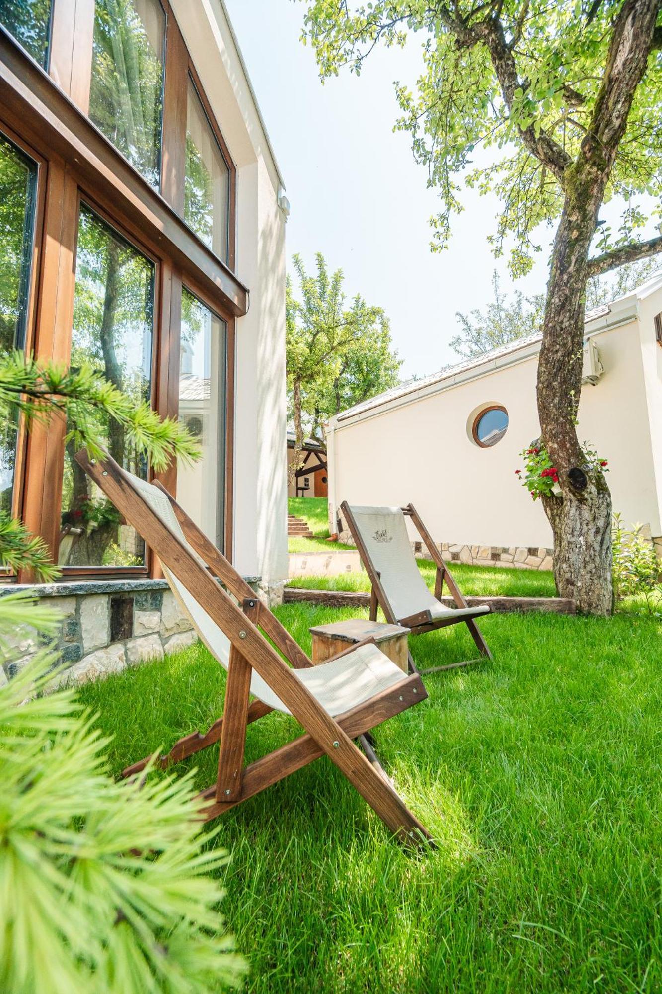 Toplik Village Resort Lukavica Екстериор снимка