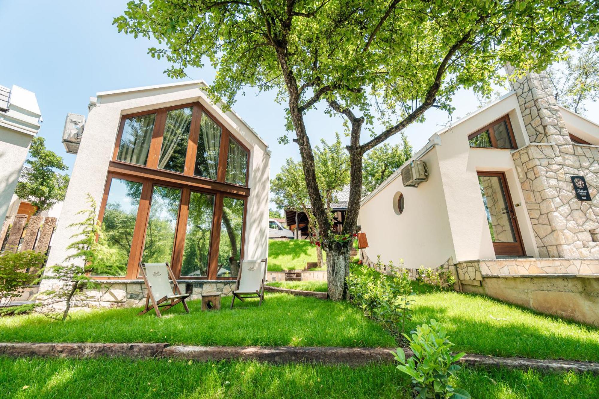 Toplik Village Resort Lukavica Екстериор снимка