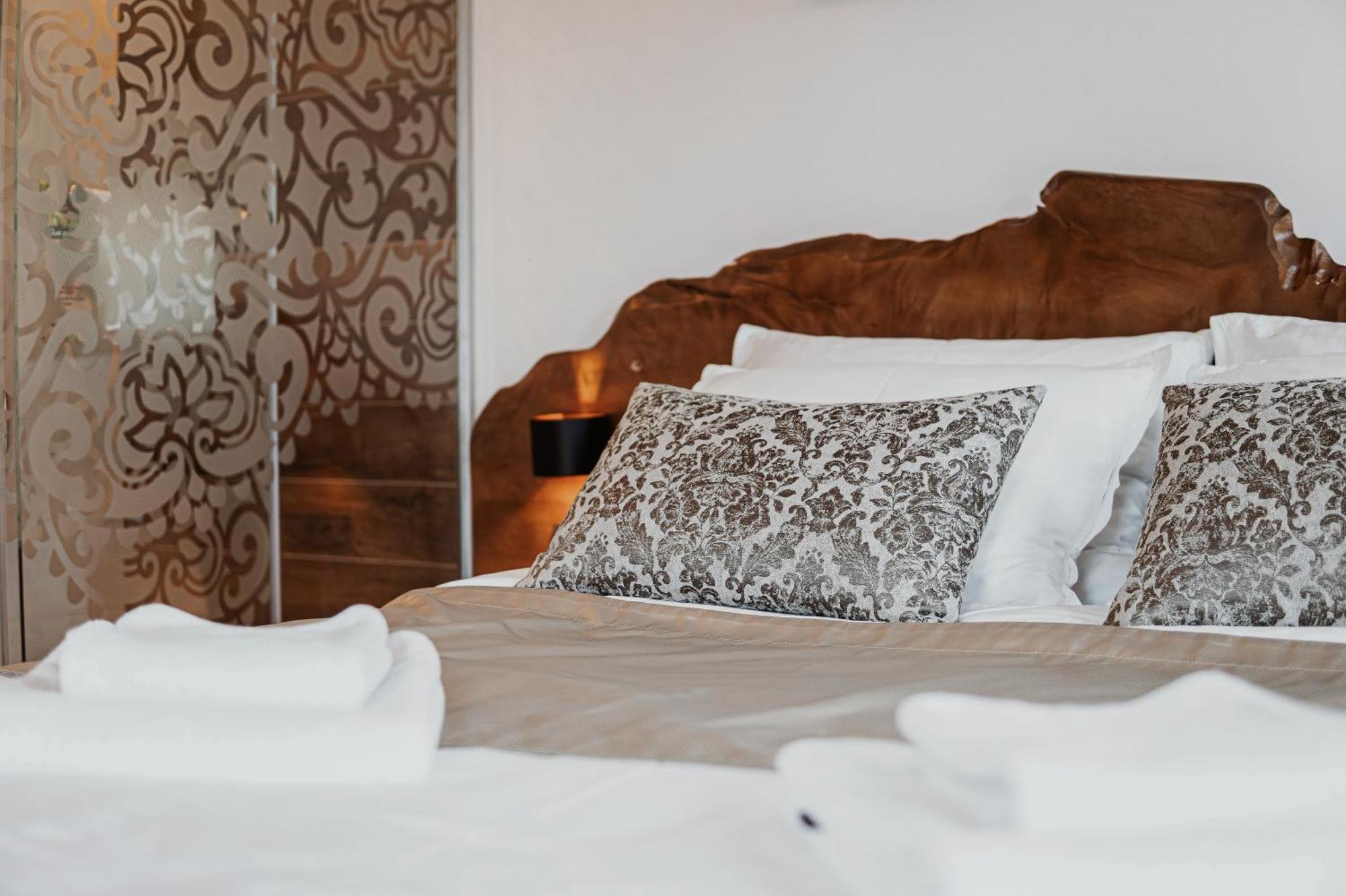 Toplik Village Resort Lukavica Екстериор снимка
